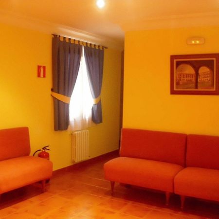 Hostal La Mancha Tarazona de la Mancha Екстер'єр фото